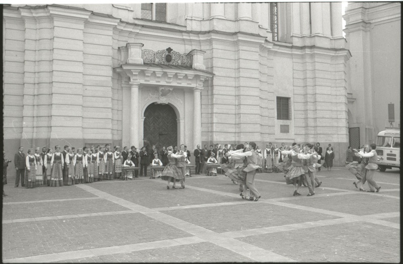 Tartu ülikooli teaduspäevad Riias ja Vilniuses. 18.-21. mai 1982. a.