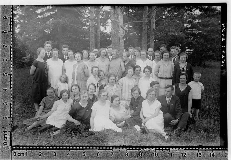 Virumaa Rahvaülikooli I lennu suvine kokkutulek Kundas 1927. aastal