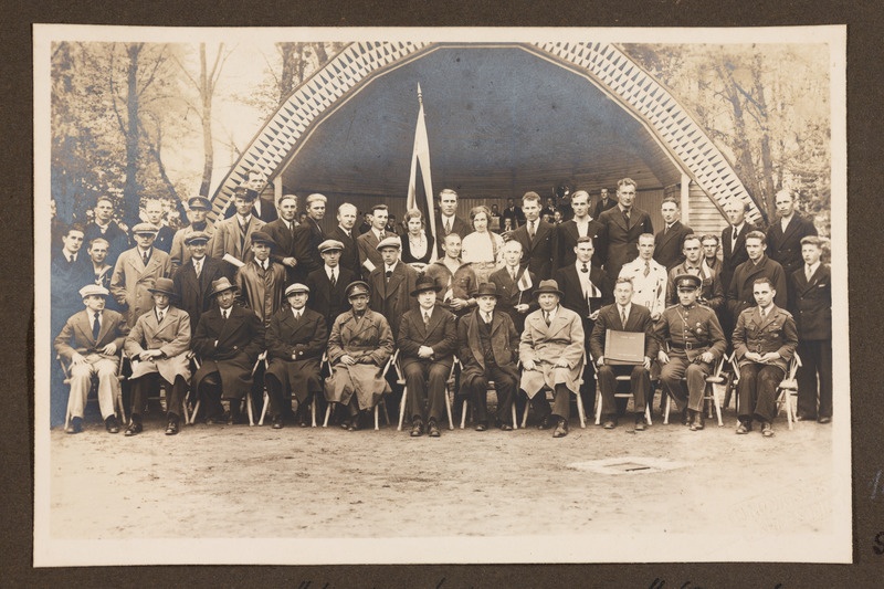 Teatejooksu võistlus ajalehe Meie Maa rändauhinnale: osavõtjad, korraldajad, kohtunikud