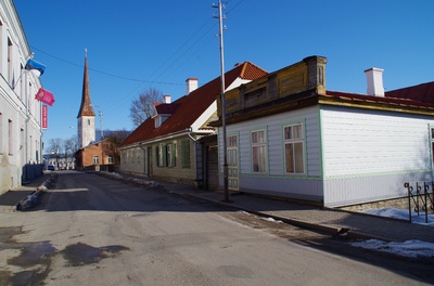 Pikk tänav, vaade kirikuga. rephoto