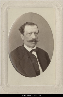Korporatsiooni "Livonia" vilistlane Oskar von Stryk, portreefoto  duplicate photo