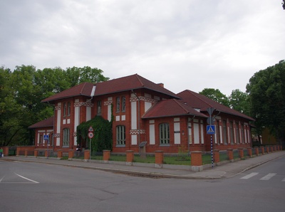 Estonian Students' Society House in Tartu on Viljandi Street rephoto