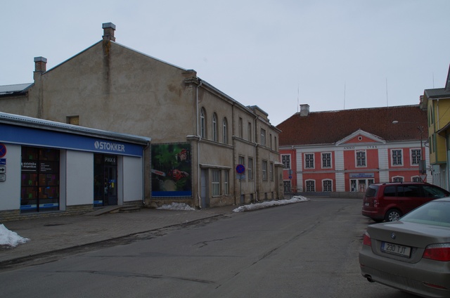 View from Pikka Street towards Tallinn Street in Rakvere rephoto