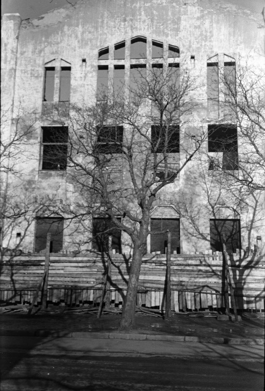 Negatiiv. Endla teatri varemed