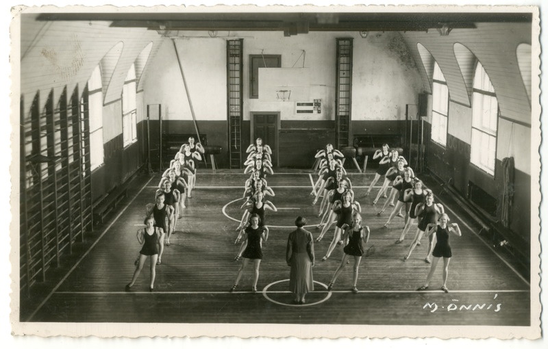 Foto. Võimlemistund