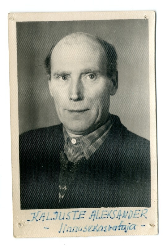 Foto. Linnasekasvataja Aleksander Kaljuste
