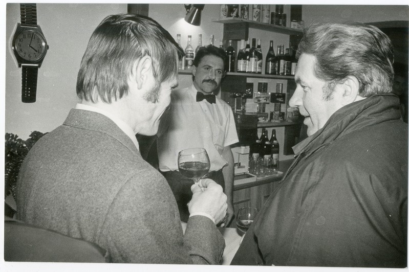 Foto. Hotellibaar Häädemeestel