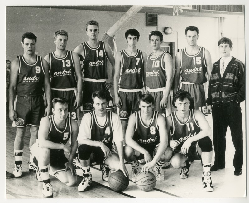 Foto. Peter Sport korvpallimeeskond