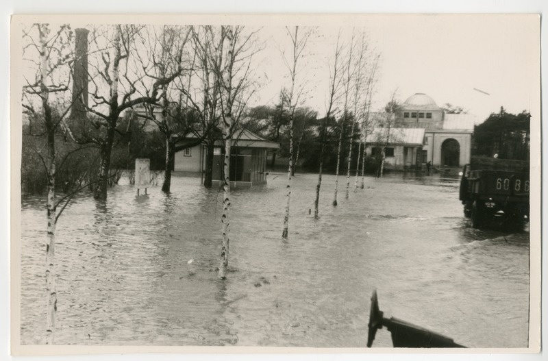 Foto. Üleujutus Pärnu rannas