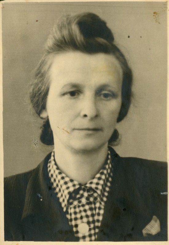 Foto albumist. Müüja Mudamaa