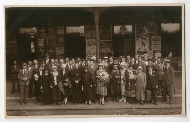 Foto albumis. Ekskursioonil Ungaris