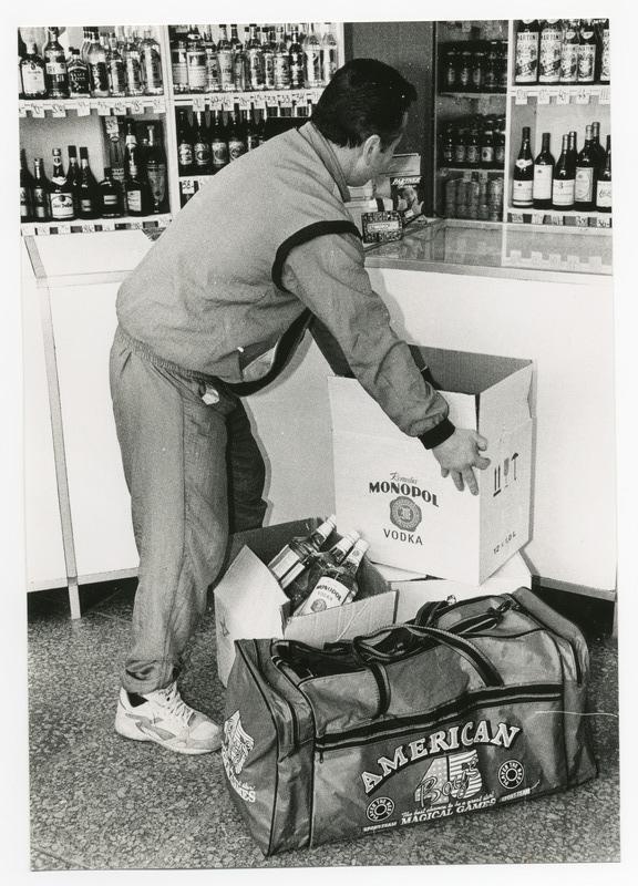 Foto.Alkoholi ostmine
