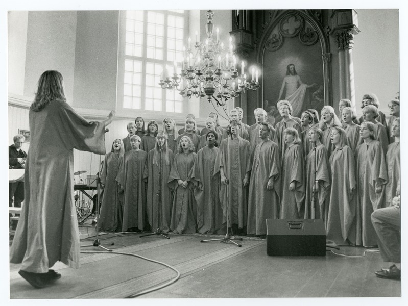 Foto.Gospelkoor Pärnu Eliisabeti kirikus