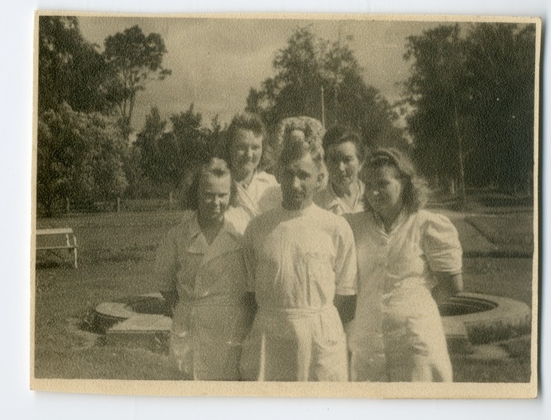 Foto. Pärnu Mudaravila masseerijad 1946. aastal