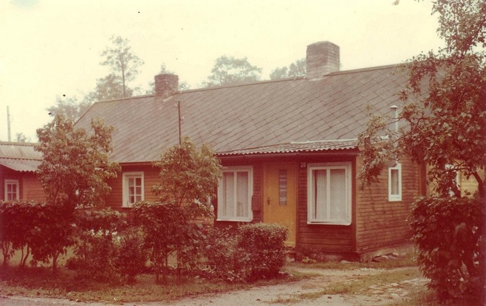 L.Kõmmuse elamu Kärdlas, Aia 20 (varem elas siin Madis Kõmmus)