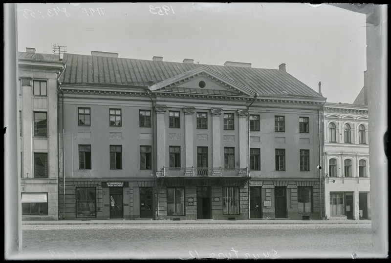 Klaasnegatiiv. Raekoja plats 12. Tartu, 1953.