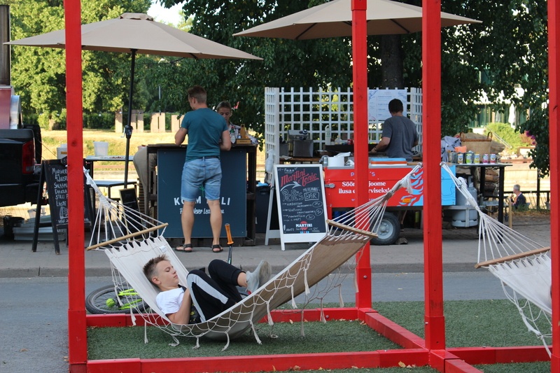 Digifoto. Linnaruumi muutumine. Tartu, 2021.