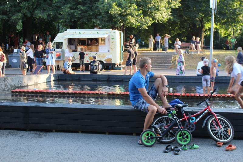 Digifoto. Linnaruumi muutumine. Tartu, 2021.