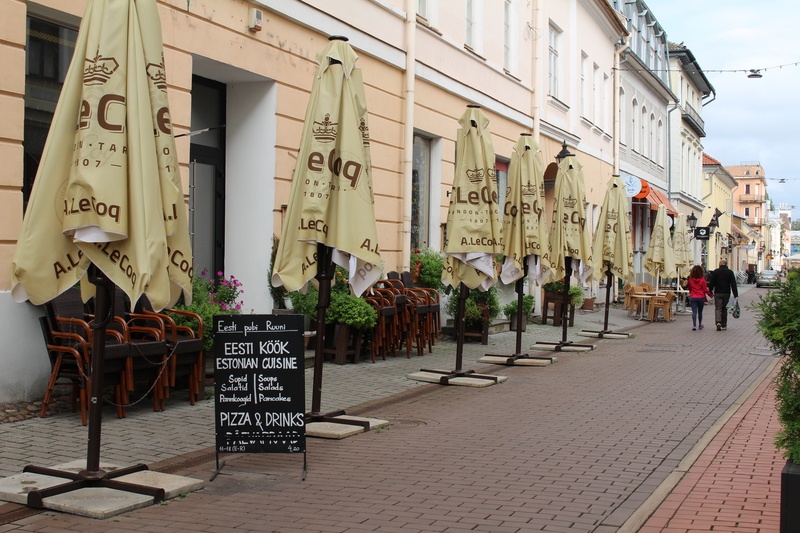 Digifoto. Linnaruumi muutumine. Tartu, 2021.