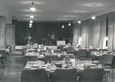 Tartu Autode Remondi Katsetehas. Söökla Sigma sisevaade. 1982.a.  similar photo