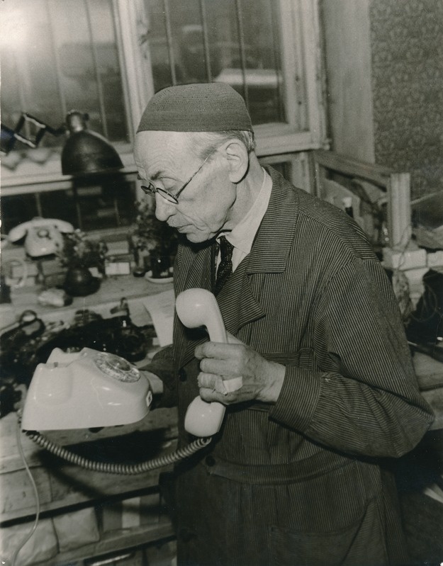 Karl Lill - "Võidu" tehase ajaloo uurija.