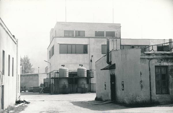 Tartu Plastmasstoodete Katsetehas 1980a.