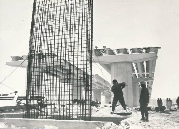 Tartu 950. juubel. Uue silla ehitamine Emajõele 1980a.