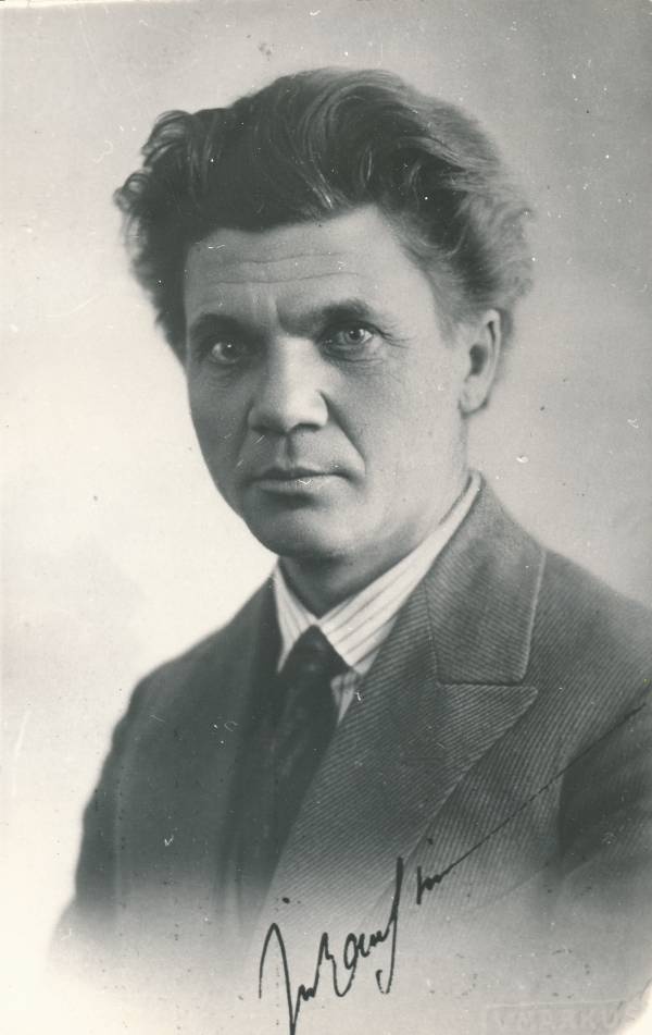 Portreefoto. Juhan Simm. Tartu, 1935.a.