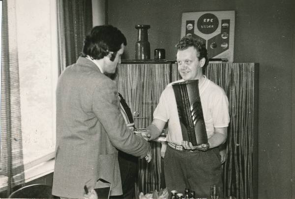 Tartu Autoremonditehase sotsialistliku võistluse kokkuvõtte tegemine Kaunase Autoremonditehasega 1980a..