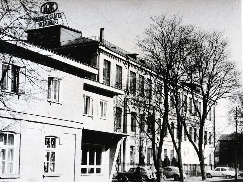 Tartu Naha- ja Jalatsikombinaat.