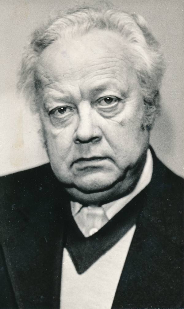 Portree. TRÜ professor, žurnalistika kateedri juhataja Juhan Peegel. Tartu, 1979.