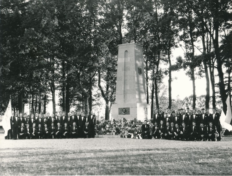 Konstatin Pätsi monumendi taasavamine 1989a.