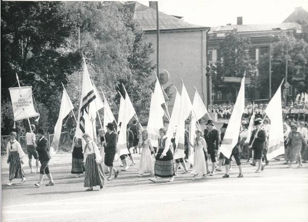 Gaudeamus X Vilniuses 1988a. Rongkäigus EPA tudengid.