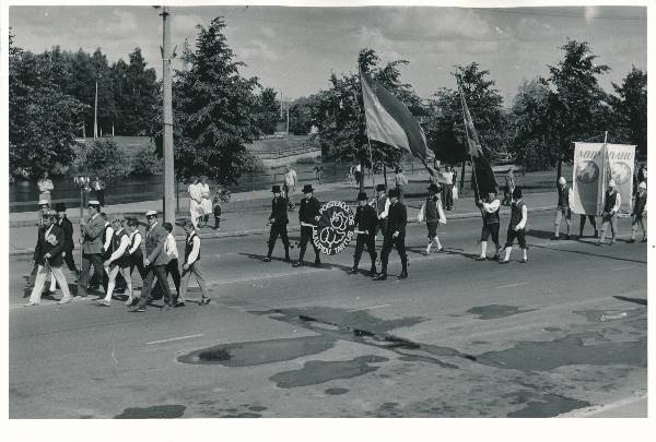 III Poistekooride laulupidu. Tartu, 06.1986.a.