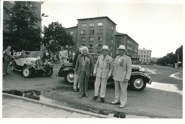 III Poistekooride laulupidu. Tartu, 06.1986.a.