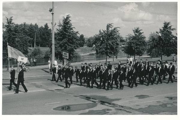 III Poistekooride laulupidu. Tartu, 06.1986.a.