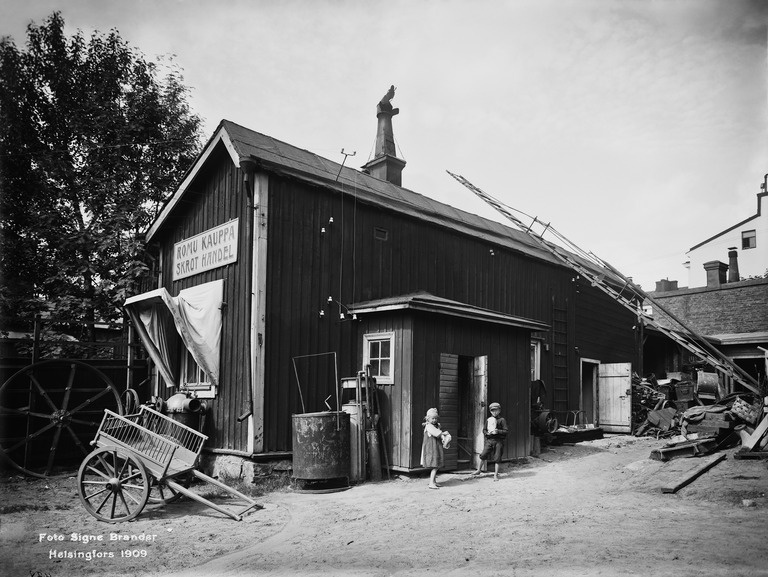 Iso Roobertinkatu 15.
