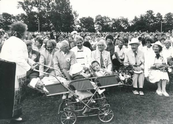 Laulupidu Tartus 1989a. Vaade kuulajatele.