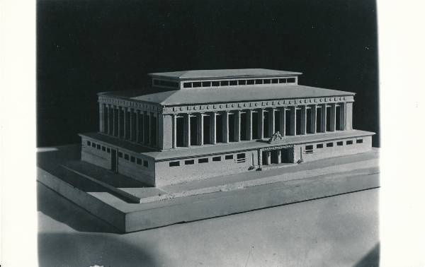 Fotokoopia arhitekt Voldemar Tippeli fotoarhiivist. Tartu turuhoone makett. 1930ndatel.