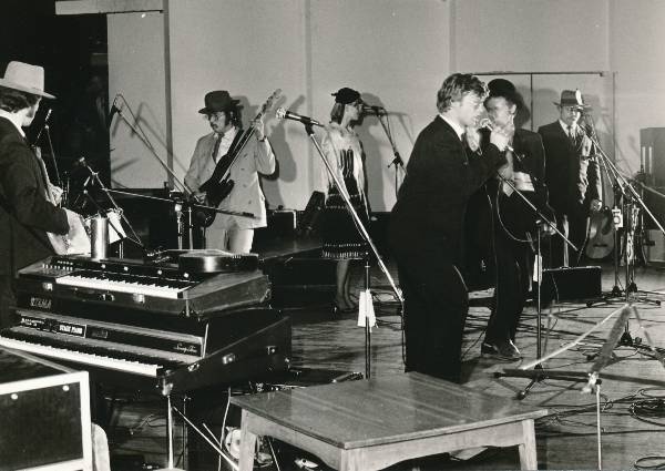 Levimuusikapäevad. Vanemuise laval Heino Seljamaa ja Jaak Jürisson 1982a.