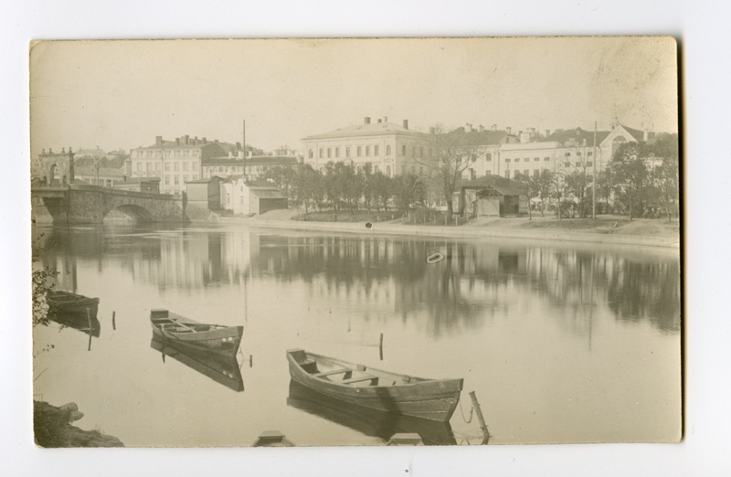Tartu. Emajõgi