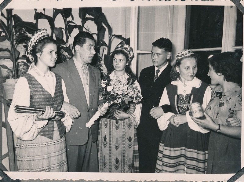 Tartu Kultuurihoone laulukoor "Heli" kontsertmatk Minskis 1958a.