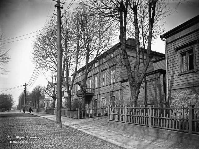 Vuorimiehenkatu 5, 7