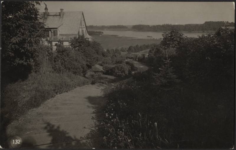 fotopostkaart, Viljandi, Trepimägi, villa Eiche (põles 1927), järv, u 1915, foto J. Riet