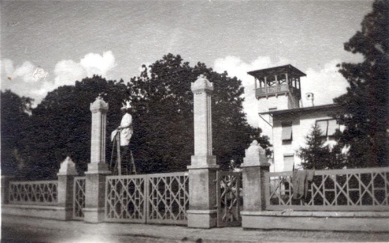 Foto. Peltzeri villa sissekäik, Saaremaa dolomiit, Haapsalu, 1936.