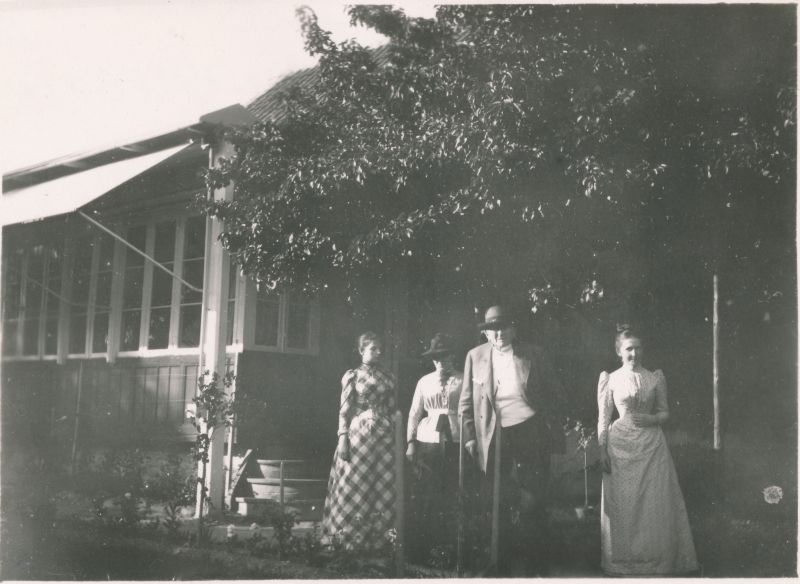 Foto. Haapsalu "Villa Goldonkel" (Villa Kuldonu). Juuni 1891.