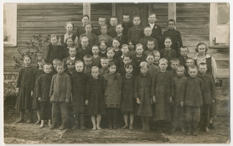 Foto. Tali kooli õpilased 1924. aastal