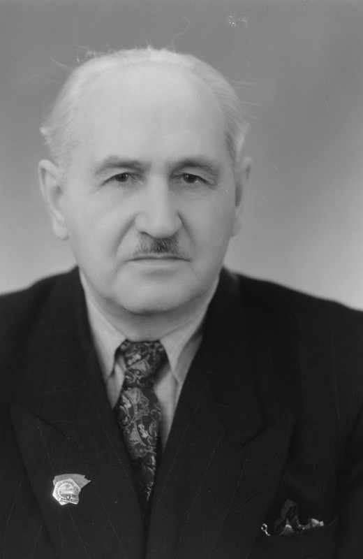 portree: Georgi Medvedev,