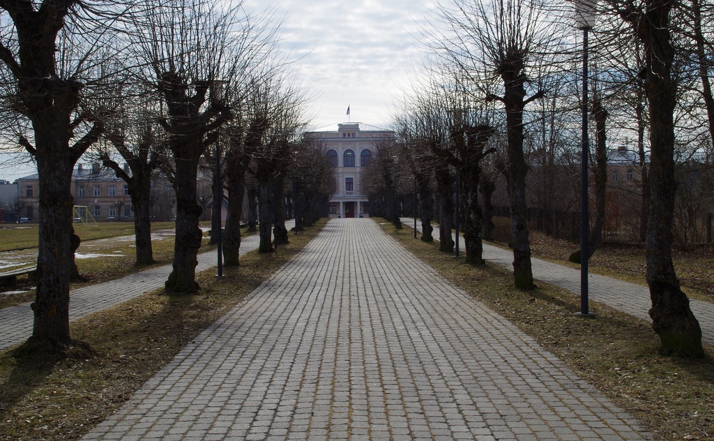 Estonia : Rakvere 1. The headquarters house of the division rephoto