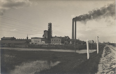 [türi paper factory]  duplicate photo